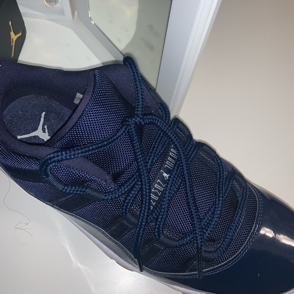 Jordan 11 - Picture 3 of 4